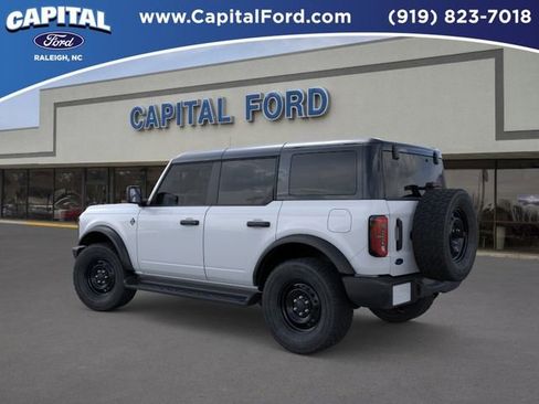 New 2026 Ford Bronco Outer Banks AWD/4WD image 4