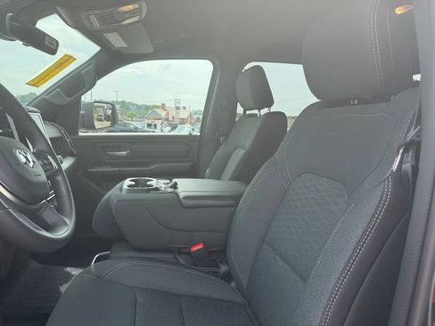 New 2026 RAM 1500 Express AWD/4WD image 20