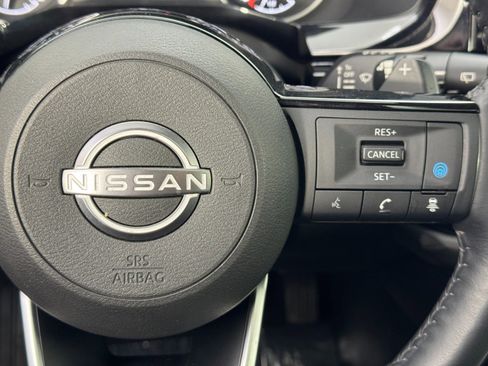 Used 2022 Nissan Pathfinder SL w/ SL Premium Package image 20