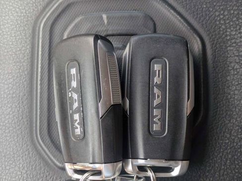 Used 2022 RAM 1500 Laramie image 30