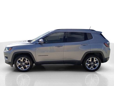 Used 2018 Jeep Compass Limited w/ Navigation Group FWD image 9