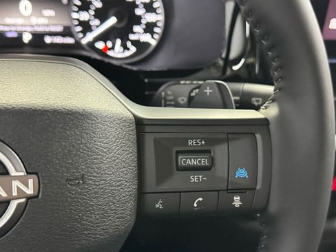 New 2026 Nissan Pathfinder SV image 19