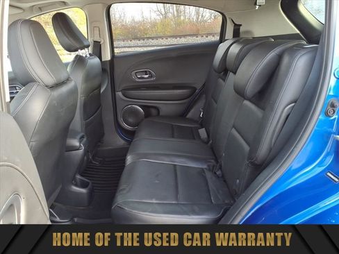 Used 2020 Honda HR-V Touring image 28
