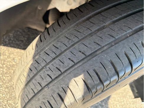 Used 2017 Chevrolet Cruze LS image 21