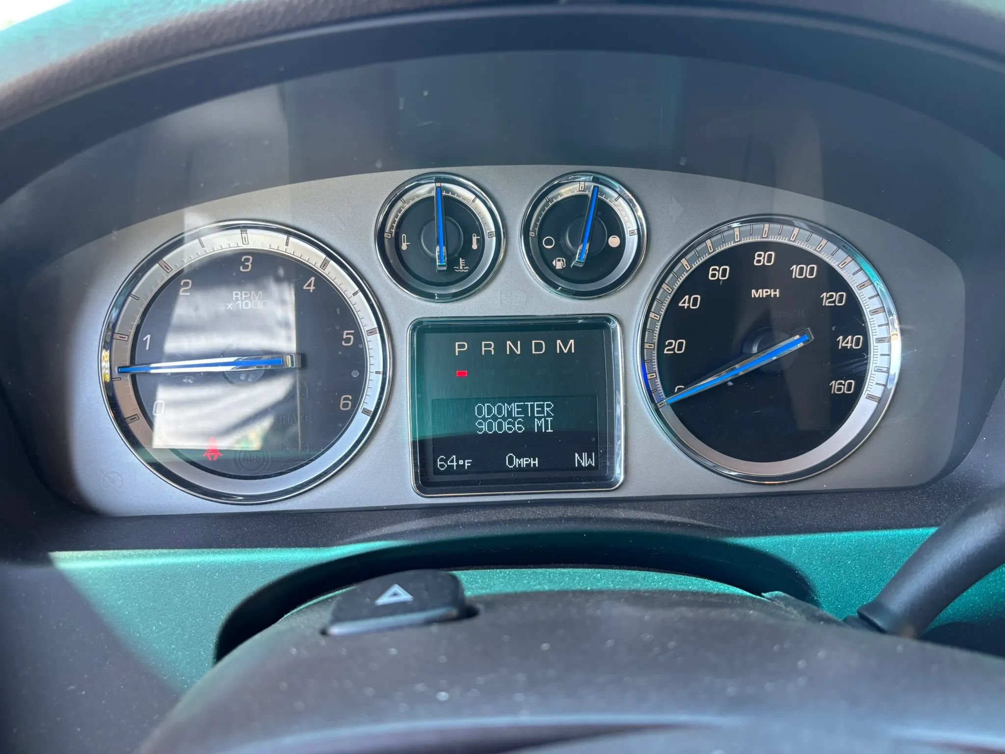 Used 2012 Cadillac Escalade ESV Luxury AWD/4WD image 17