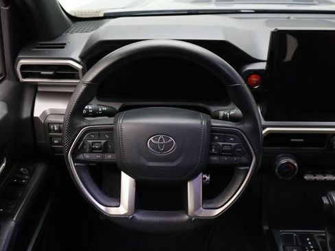 Certified 2025 Toyota Tacoma TRD Sport image 22