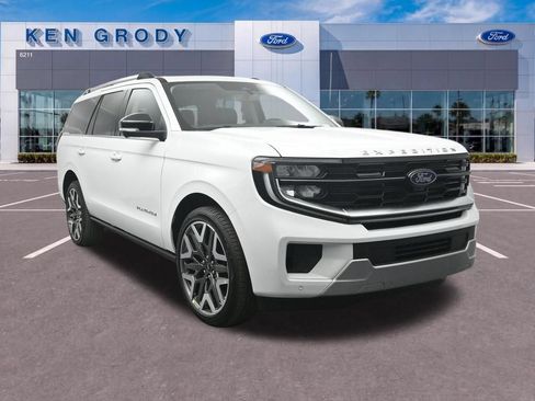 New 2025 Ford Expedition Platinum w/ Platinum Ultimate Package AWD/4WD image 1