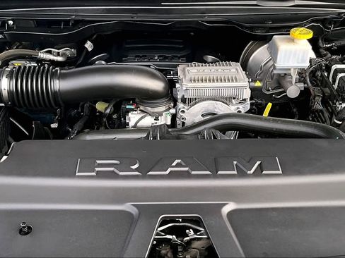 Used 2023 RAM 1500 Laramie image 9