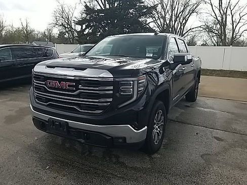 Certified 2025 GMC Sierra 1500 SLT image 20