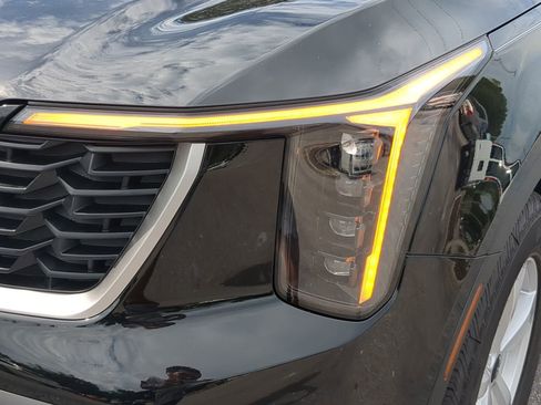 New 2026 Kia Sorento LX image 9