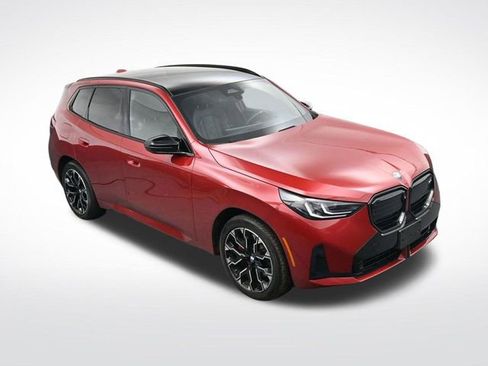 Used 2025 BMW X3 M50 w/ Premium Package image 21