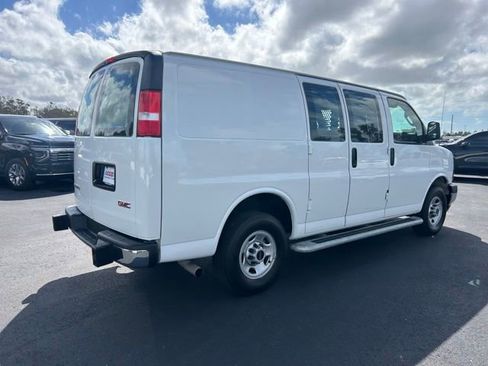 Used 2024 GMC Savana 2500 w/ Driver Convenience Package image 6