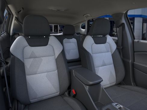 New 2026 Chevrolet Trax LS w/ LS Convenience Package FWD image 16