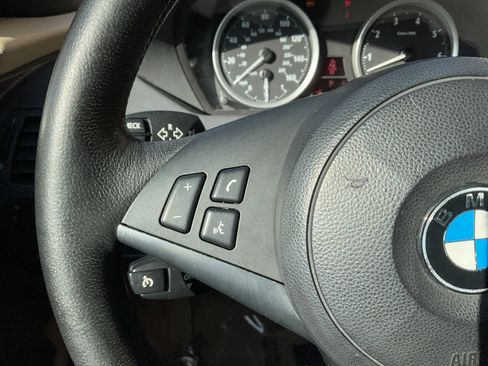 Used 2005 BMW 645Ci Convertible image 17
