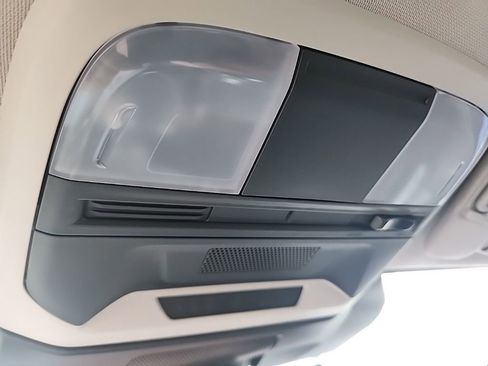 Used 2025 Subaru Impreza 2.0i image 12