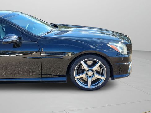 Used 2015 Mercedes-Benz SLK 250 image 28