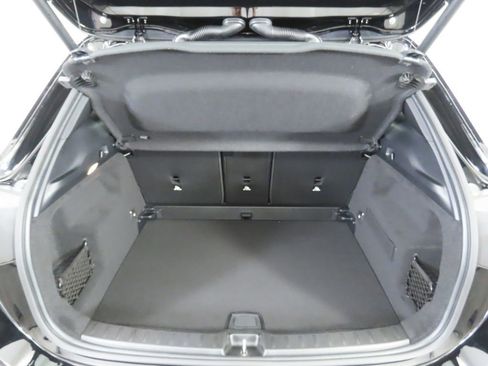 Certified 2025 Mercedes-Benz GLA 250 GLA 250 image 28