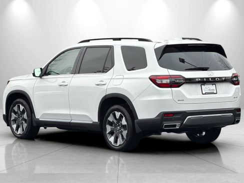 New 2026 Honda Pilot Elite image 4