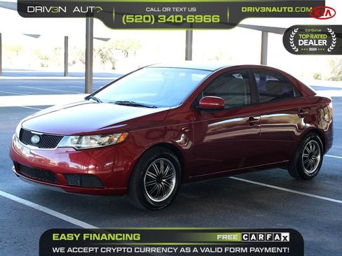Used 2011 Kia Forte EX image 3