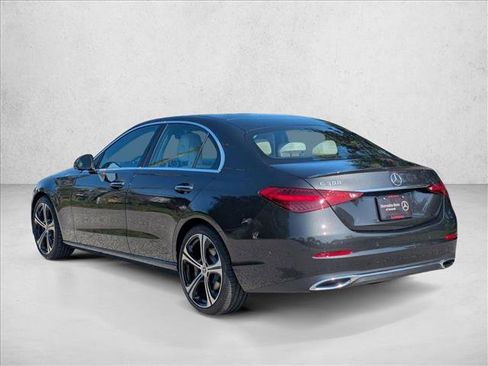 Used 2025 Mercedes-Benz C 300 Sedan image 9