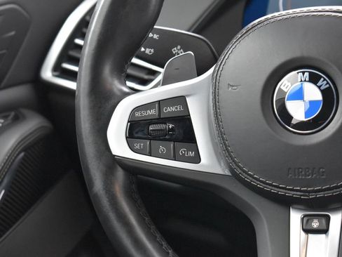 Used 2022 BMW X5 M50i w/ Executive Package image 19