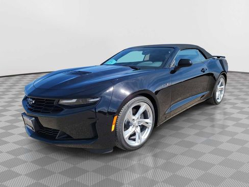 Used 2023 Chevrolet Camaro LT w/ Technology Package RWD image 1