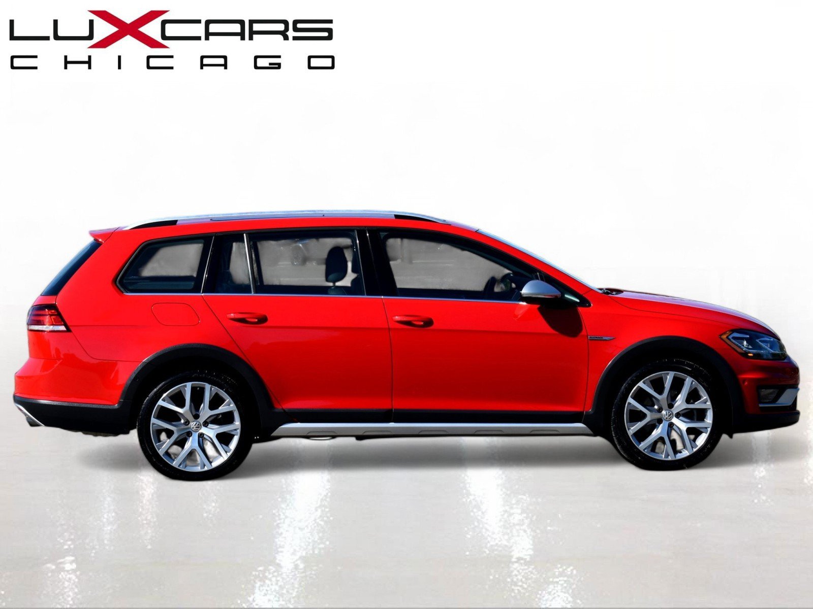 Used 2018 Volkswagen Golf Alltrack AWD/4WD image 8
