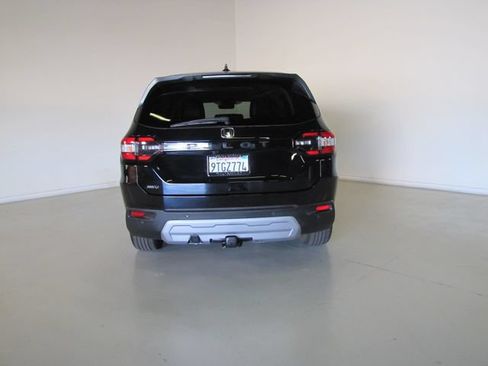 Certified 2025 Honda Pilot EX-L image 23