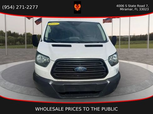 Used 2017 Ford Transit 250 130 Low Roof RWD image 2
