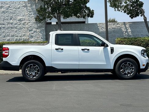 New 2025 Ford Maverick XLT w/ XLT Luxury Package image 3