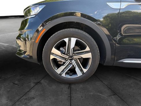 Used 2023 Kia Sorento EX AWD/4WD image 14