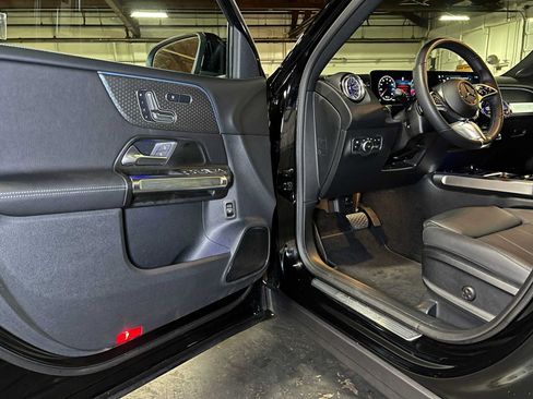 Certified 2026 Mercedes-Benz GLB 250 4MATIC image 22
