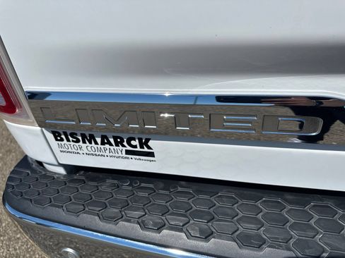 Used 2017 RAM 1500 Limited AWD/4WD image 7