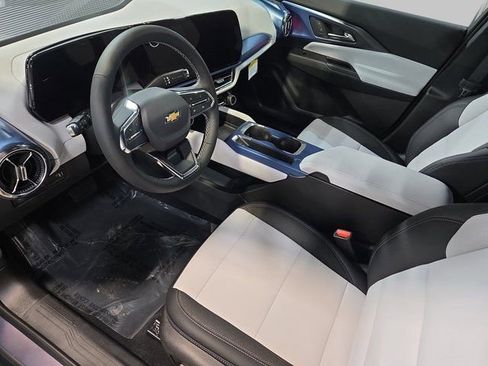 New 2026 Chevrolet Equinox EV LT w/ LPO, All-Weather Mat Package FWD image 19