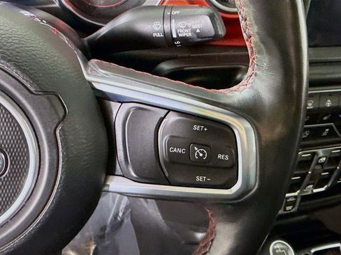 Used 2020 Jeep Gladiator Rubicon image 23