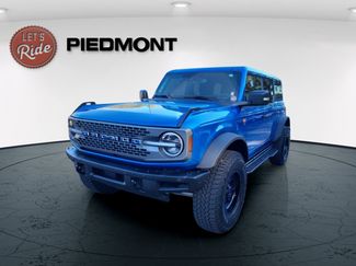 Used 2025 Ford Bronco Badlands AWD/4WD video 1
