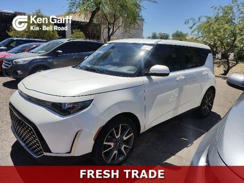 Certified 2024 Kia Soul EX w/ Option Group 015 FWD image 1