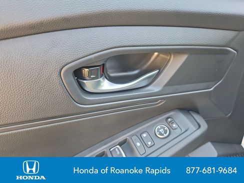 New 2026 Honda Accord LX image 11