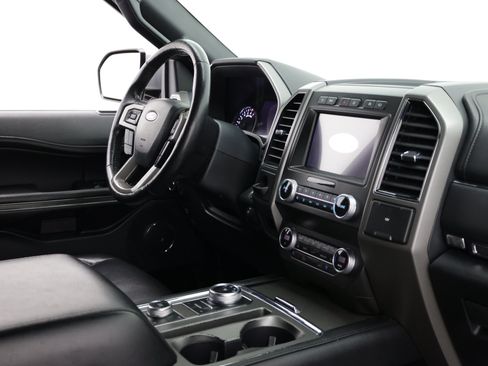 Used 2021 Ford Expedition XLT AWD/4WD image 43