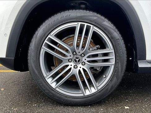 Used 2026 Mercedes-Benz GLS 450 GLS 450 image 8