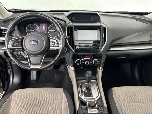 Used 2019 Subaru Forester Premium AWD/4WD image 13