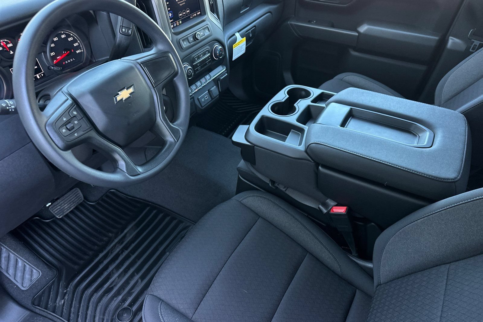 New 2026 Chevrolet Silverado 1500 Custom w/ LPO, Dark Essentials Package AWD/4WD image 10