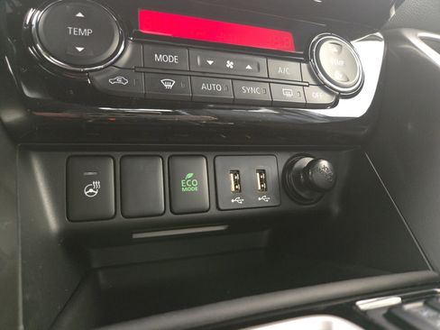 New 2026 Mitsubishi Eclipse Cross Black Edition image 24