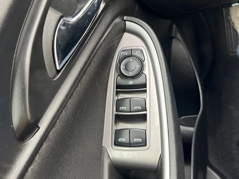 Used 2024 Chevrolet Malibu LT FWD image 14