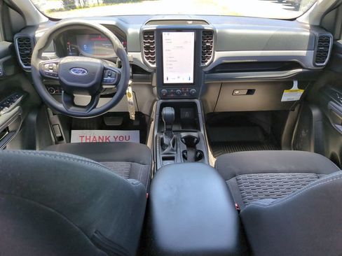 Used 2025 Ford Ranger XL w/ Trailer Tow Package RWD image 12