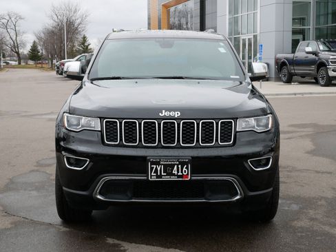 Used 2020 Jeep Grand Cherokee Limited w/ Luxury Group II image 2