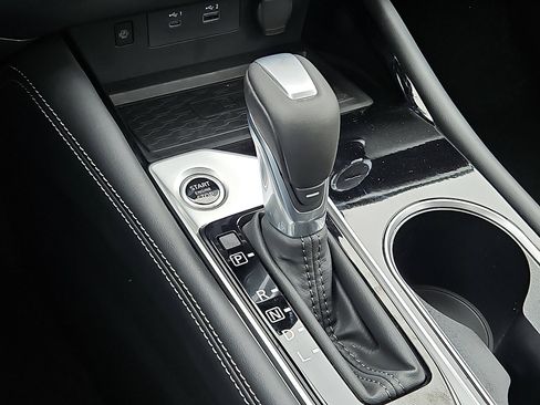 New 2025 Nissan Altima 2.5 SL image 13