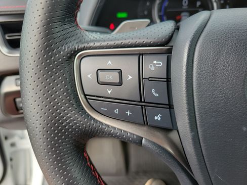 Used 2023 Lexus UX 250h F Sport AWD/4WD image 21