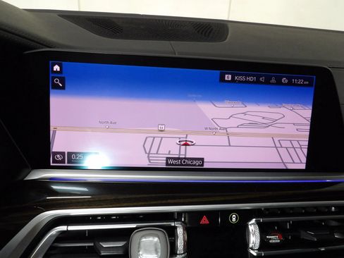 Used 2021 BMW X7 xDrive40i w/ M Sport Package AWD/4WD image 28