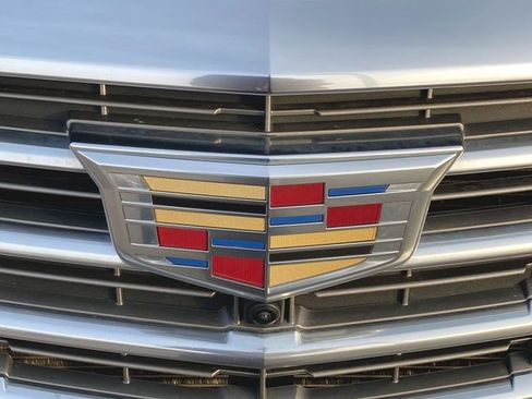 Used 2019 Cadillac XT5 Platinum image 32